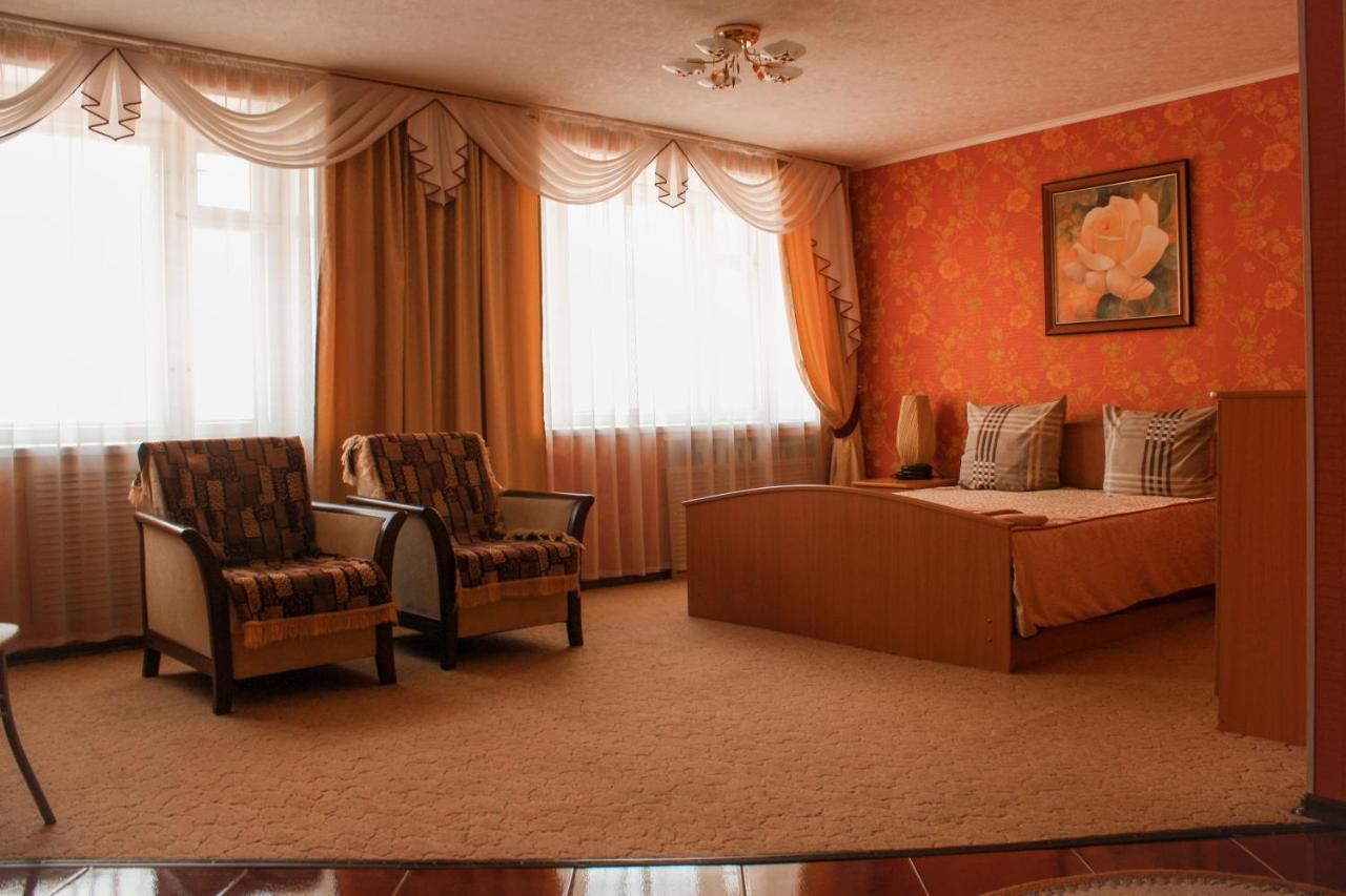 Hotel Patriot Smolensk Bagian luar foto
